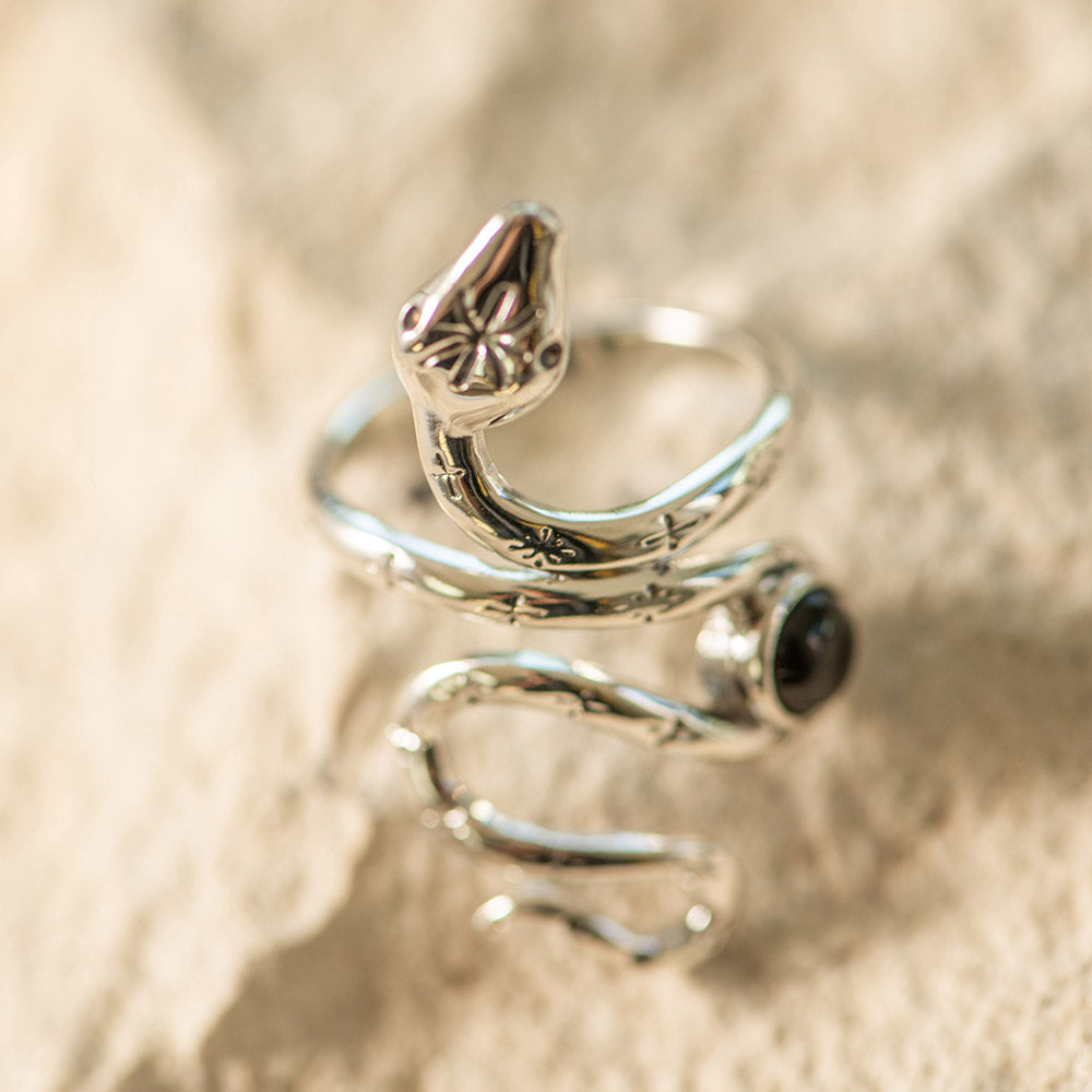 Snake Black Onyx Ring