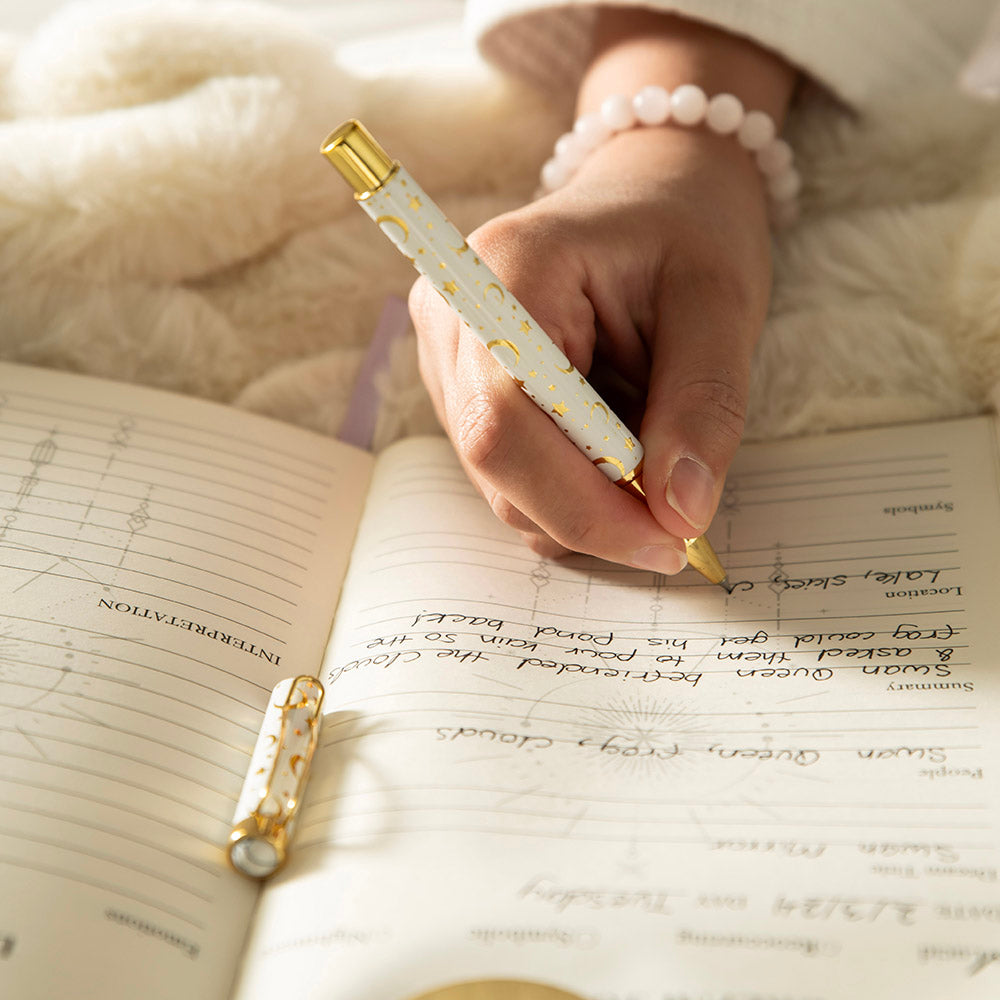 PEN White with Gold