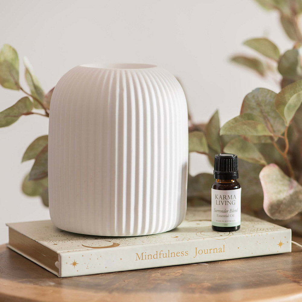 Ultrasonic Diffuser with Surrender Blend Essential Oil